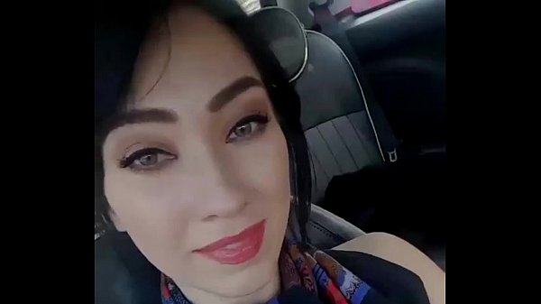 Horny Latina Girl Fingering In The Car