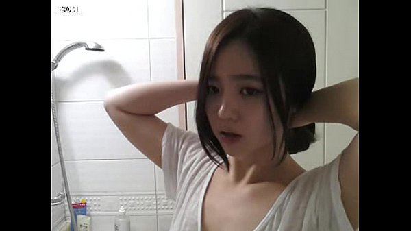 Cute Korean Teen Girl Masturbating In The Bathroom