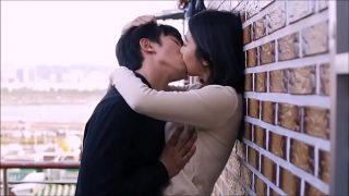 Cute Korean Teen Girl Giving Blowjob & Fucking
