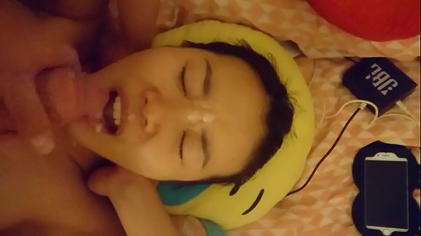 Amateur Asian Girlfriend Getting Cum In Mouth