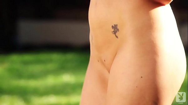 Busty Leanna Decker Nude In Calling The Shots Playboy