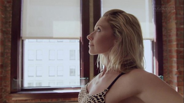 Lena Nicole Striptease & Pussy Masturbation