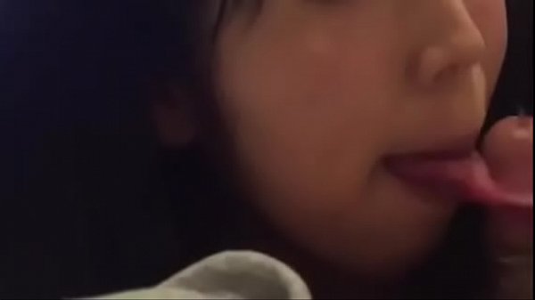 Horny Japanese Girl Giving Blowjob
